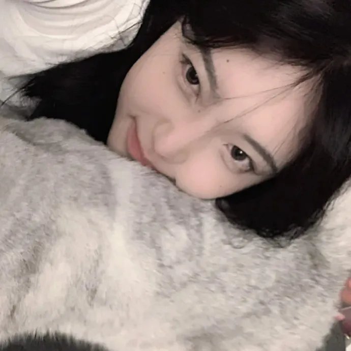 村主任和他的女友